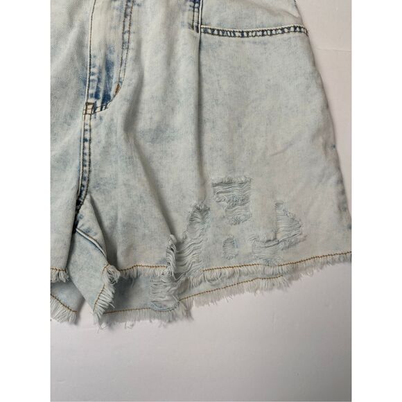 Pol Acid Wash Distressed Shorts sz Large - Picture 3 of 8